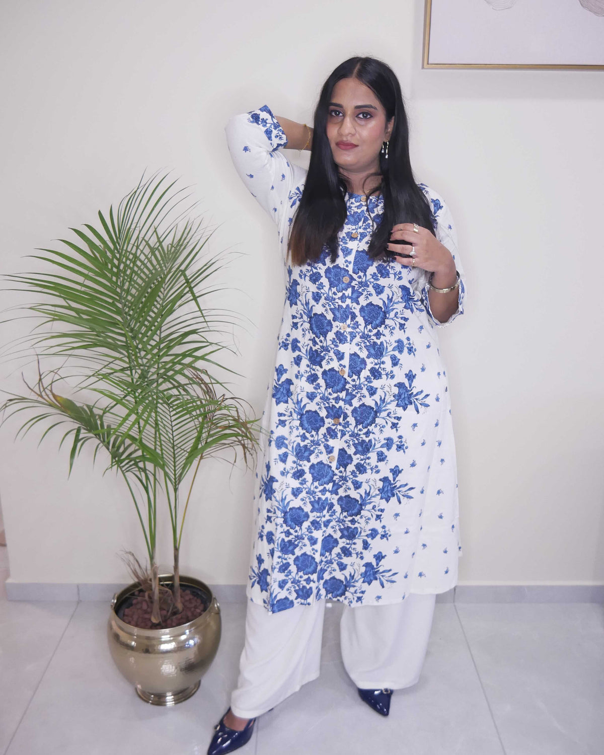 White and Blue Floral Print Straight Cut Kurthi