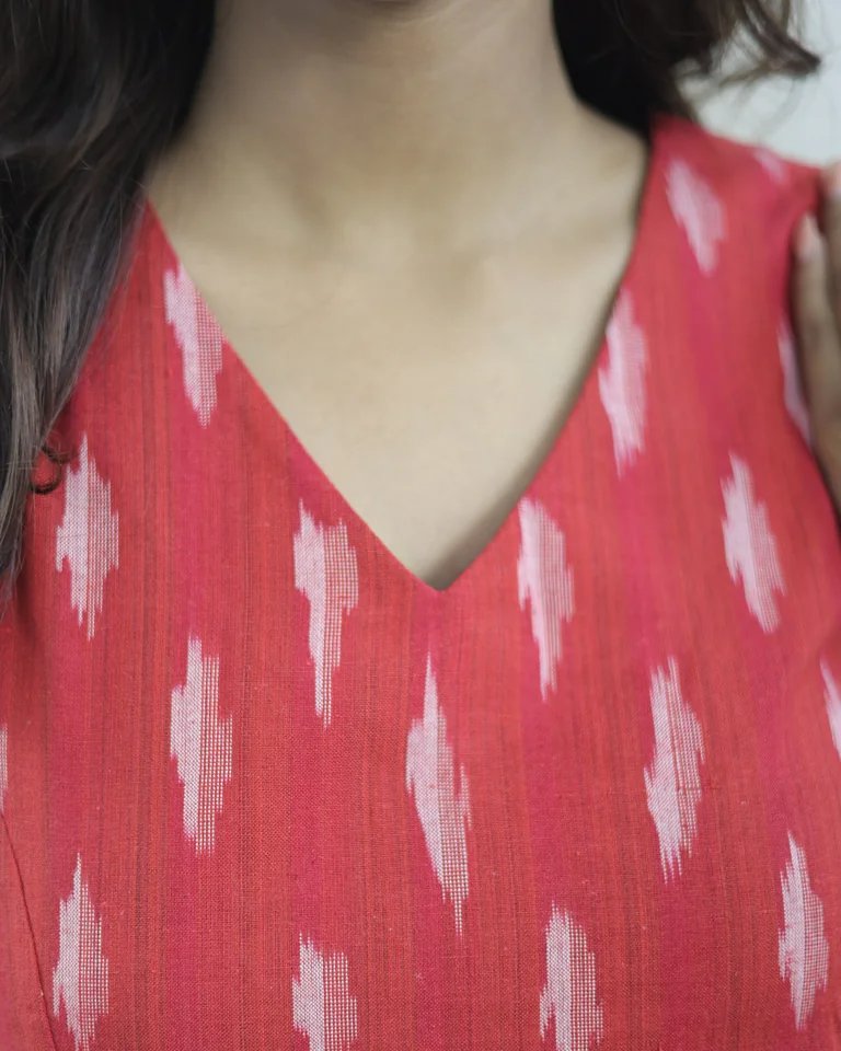 Evara Ikkat Cotton Kurti