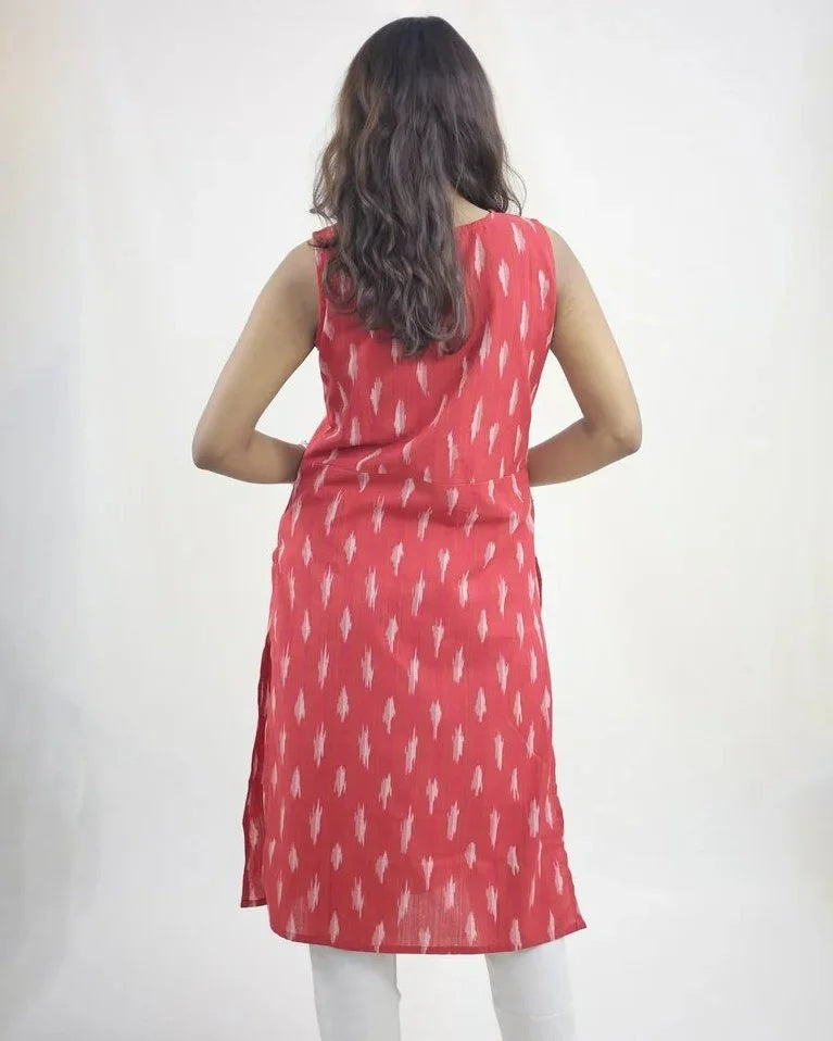 Evara Ikkat Cotton Kurti